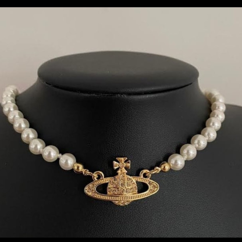 Vivienne Westwood Necklace OLYMPIA PEARL Gold IN BOX authentic